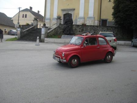 Razstava starodobnih vozil in vožnja po občini 2